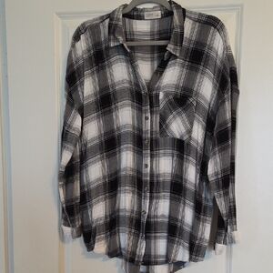 Black and White Plaid Button-Up Shirt